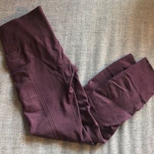 Lululemon garnet leggings